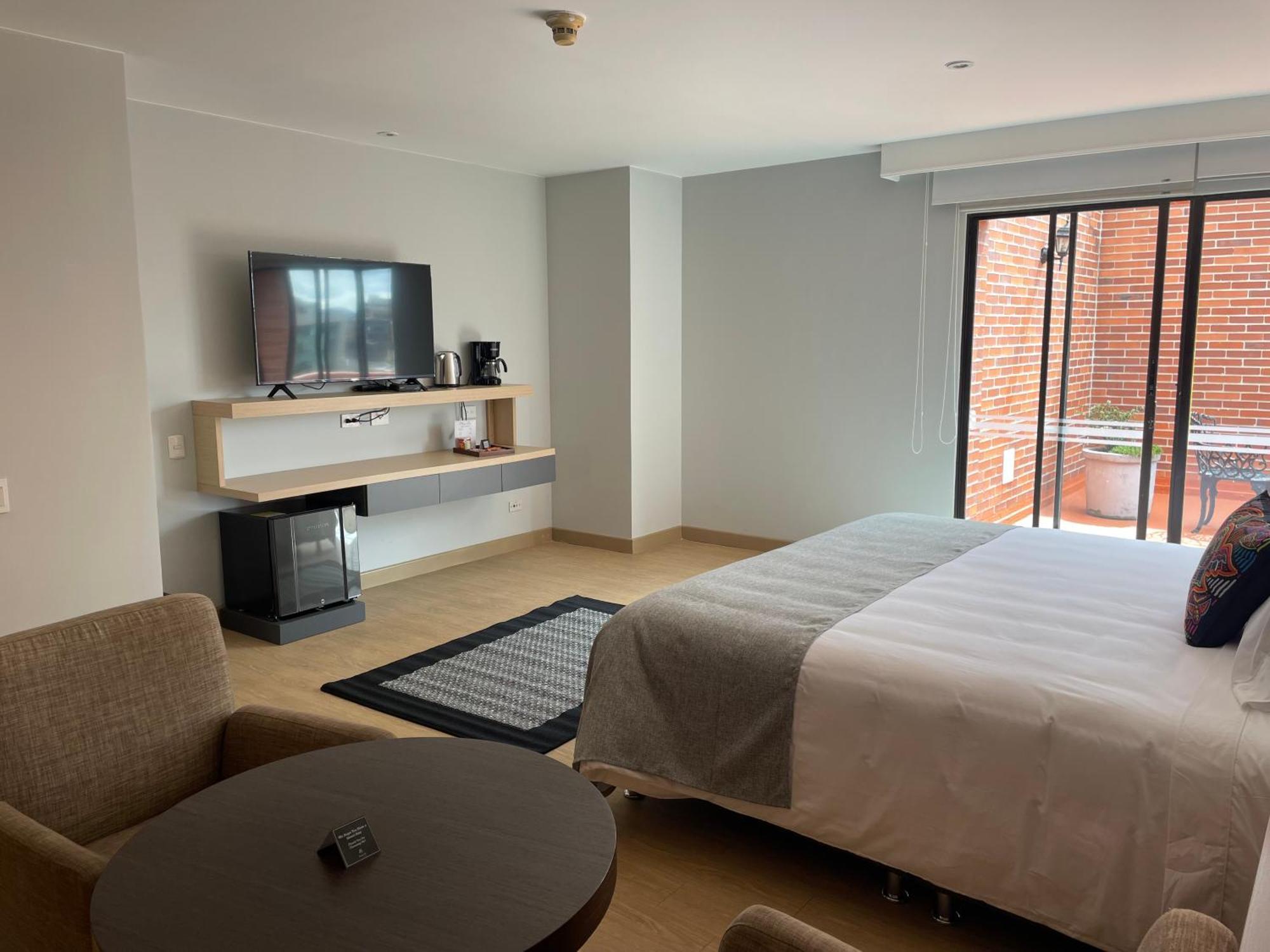 Hotel Parque 97 Suites Богота Экстерьер фото