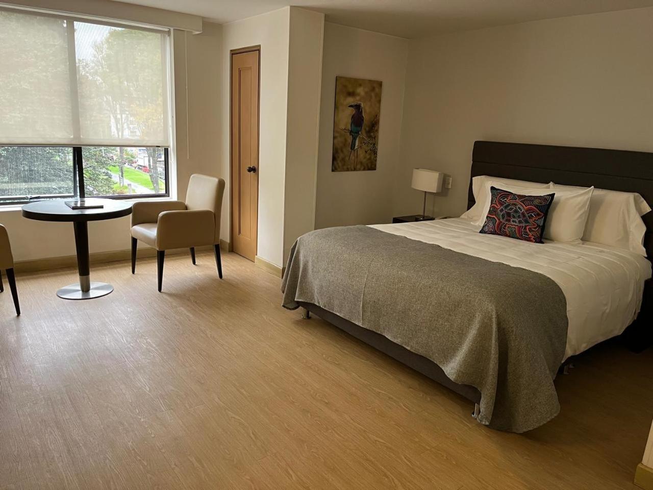 Hotel Parque 97 Suites Богота Экстерьер фото